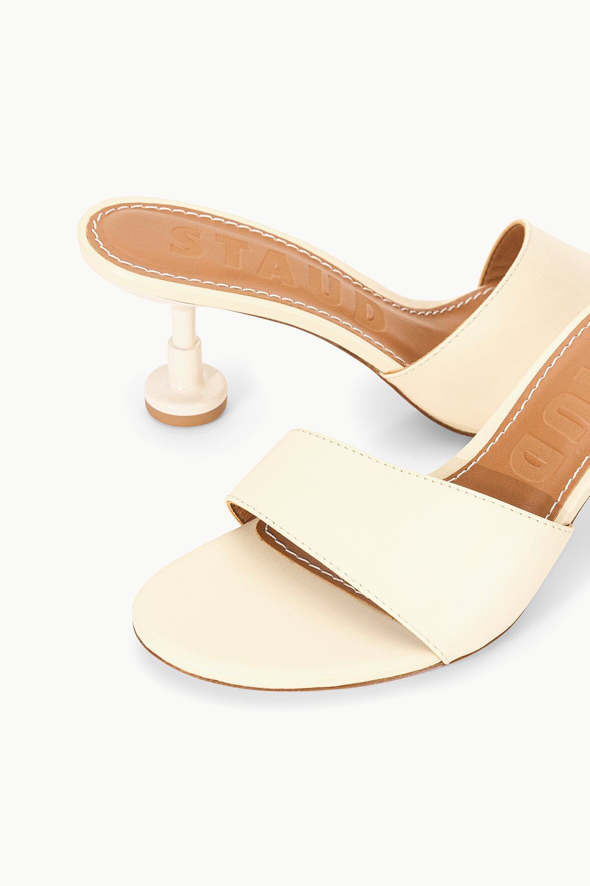 GARDENER KITTEN HEEL | CREAM - Image 6
